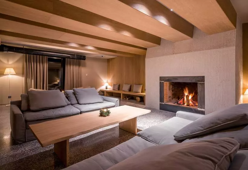 Hotel Alpina