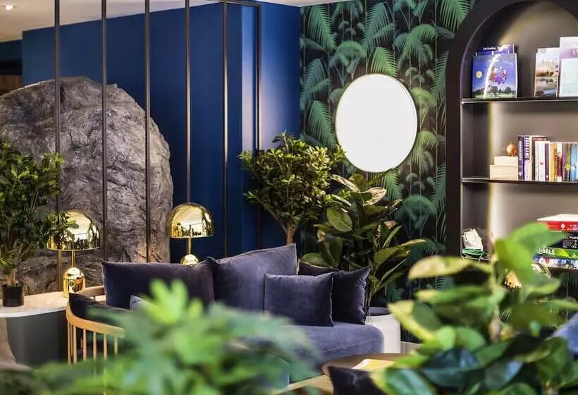 Aparthotel Adagio Edinburgh Royal Mile
