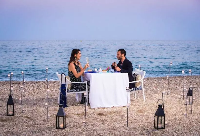 Hotelli Banyan Tree Tamouda Bay