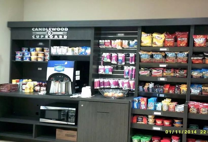 ホテル Candlewood Suites Cut Off   Galliano, An Ihg