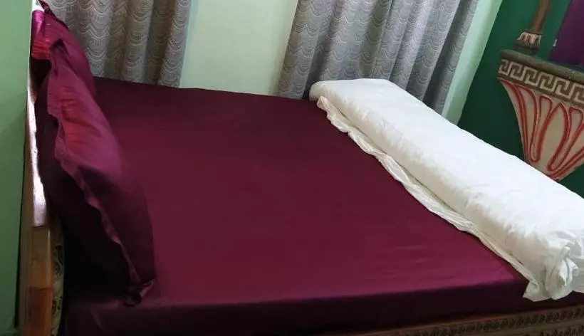 Hotelli Ganga Fuji Home