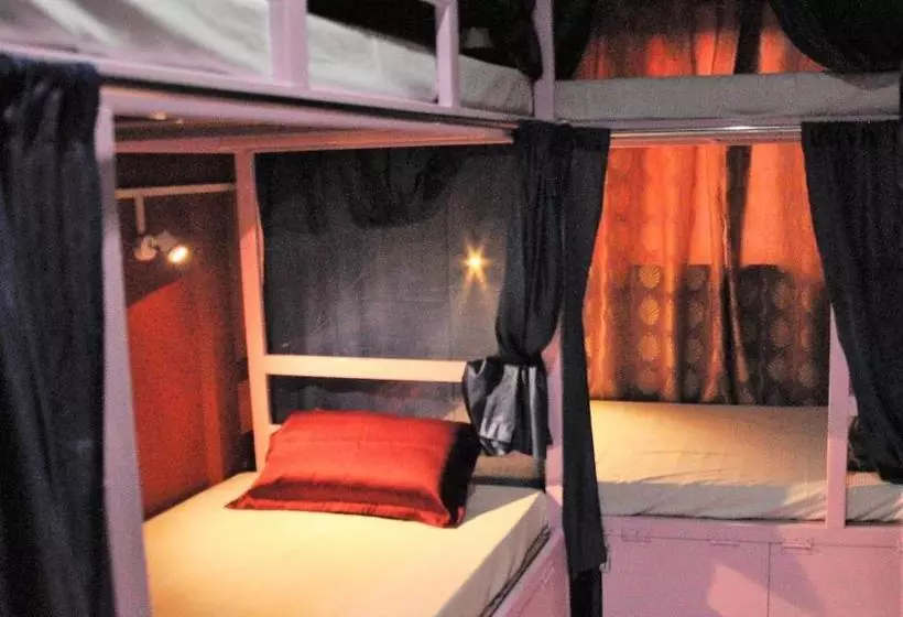 Hotelli Ganga Fuji Home