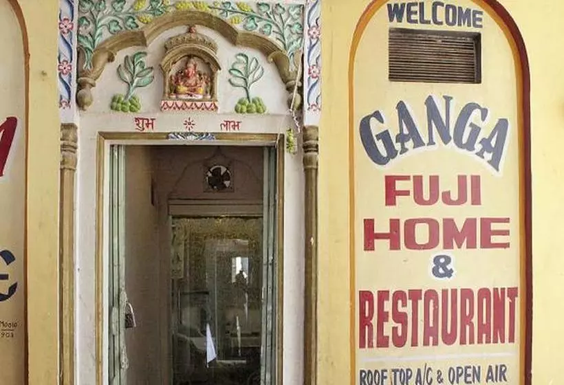 Hotelli Ganga Fuji Home