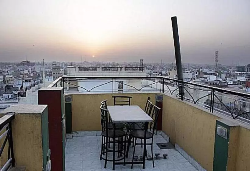 Hotelli Ganga Fuji Home