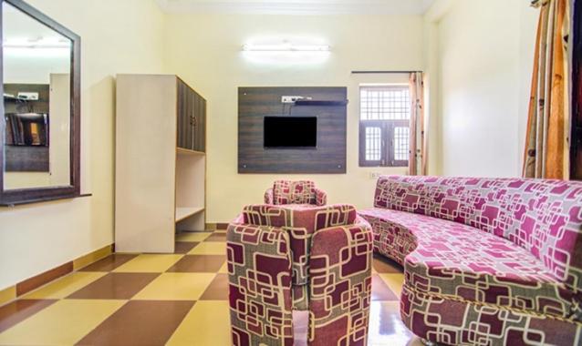 בית מלון כפרי Goyal Inn