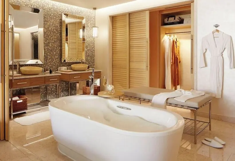 هتل Jumeirah Al Naseem Dubai