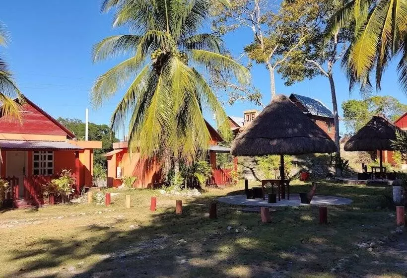 ホテル Mirador Maya