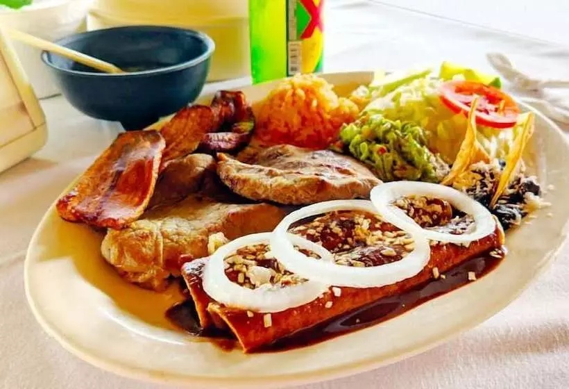 ホテル Mirador Maya
