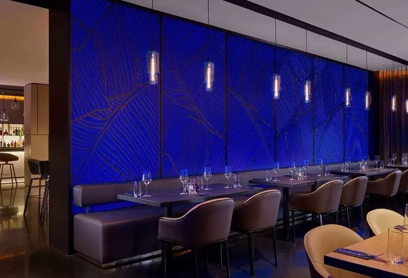 ホテル Park Plaza London Park Royal