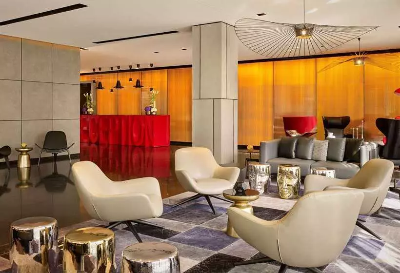 ホテル Park Plaza London Park Royal