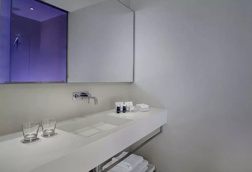ホテル Park Plaza London Park Royal