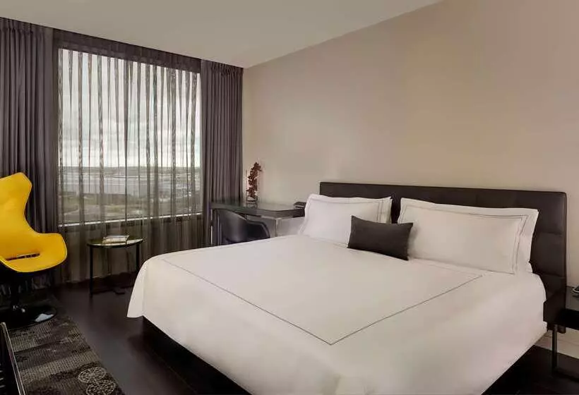 ホテル Park Plaza London Park Royal