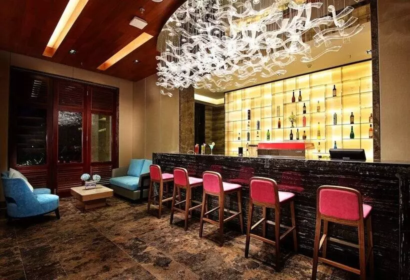 Hotelli Phoenix Water Resort Apartment Sanya
