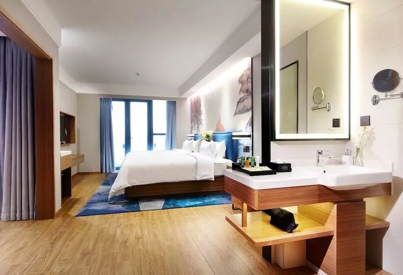 Hotelli Phoenix Water Resort Apartment Sanya