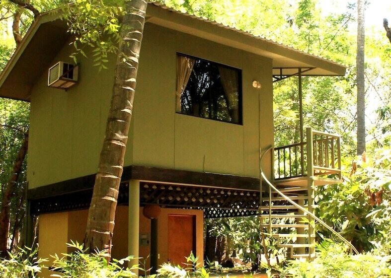 هتل Puerto Barillas