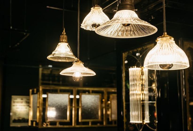 Ruby Emma Hotel Amsterdam