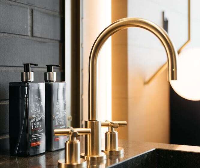 Ruby Emma Hotel Amsterdam