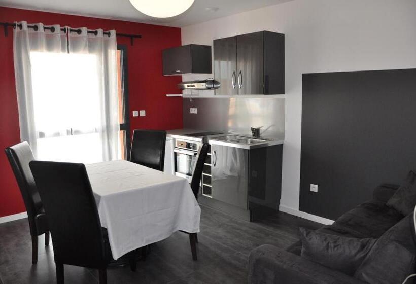 Отель The Originals City, Hôtel Des Arts, Montauban