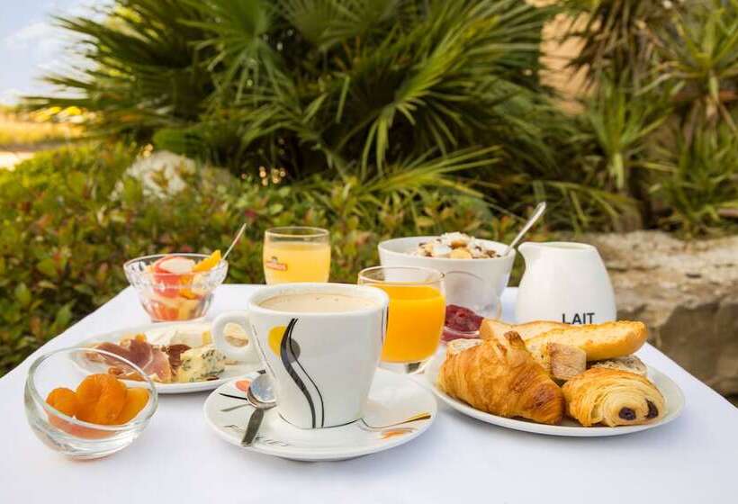 Отель The Originals City, Hôtel Des Arts, Montauban