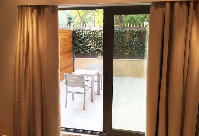 ホテル Theoxenia Residence