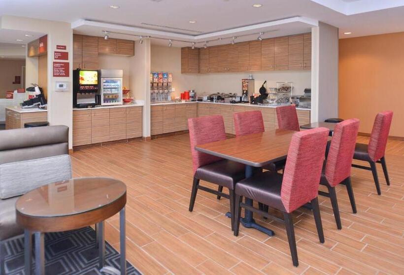 هتل Towneplace Suites By Marriott Gillette