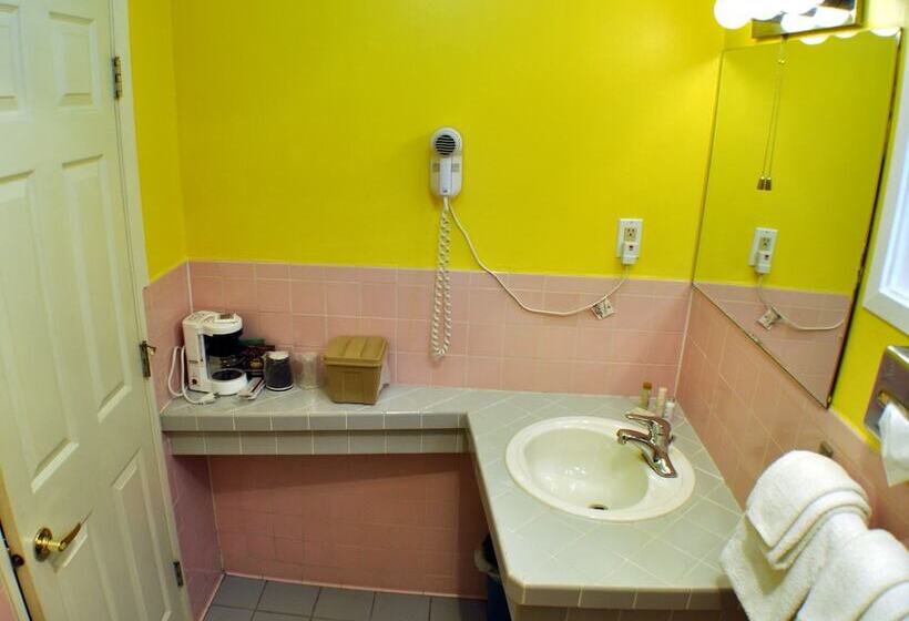 汽车旅馆  Uptown Inn