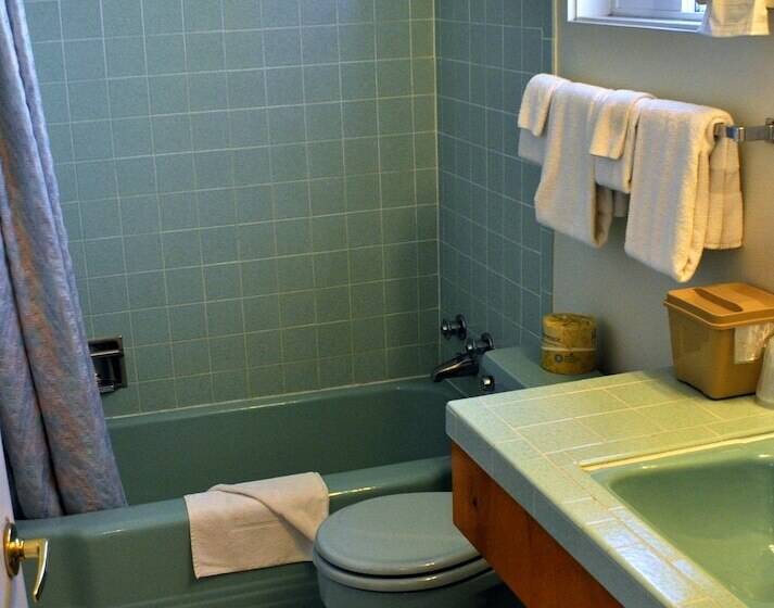 汽车旅馆  Uptown Inn