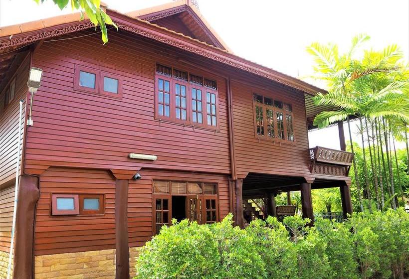 リゾートホテル Baan Thai Lanna Pattaya