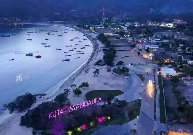 ベッドアンドブレックファースト The Hill View Lombok