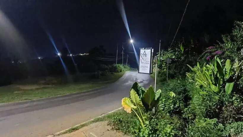 ベッドアンドブレックファースト The Hill View Lombok