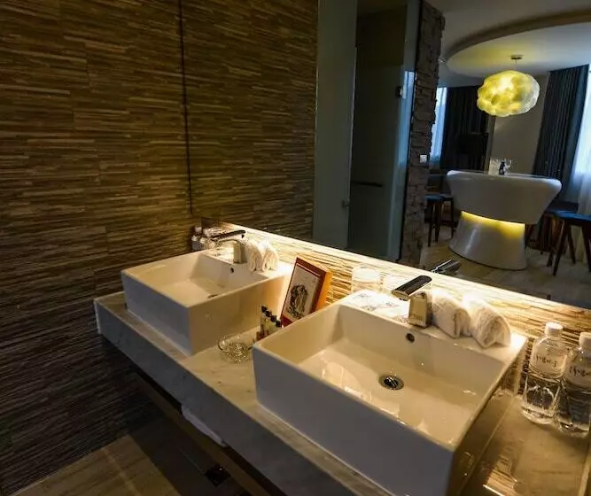 تختخواب و صبحانه Kenting 4 Sisters Villa