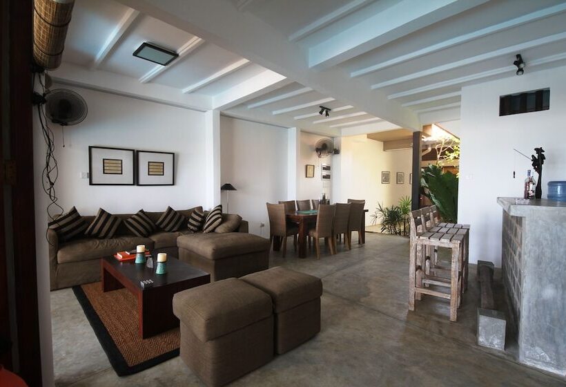 Hikks Villa Hikkaduwa