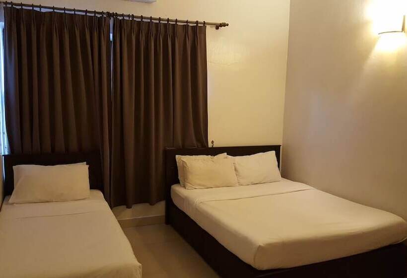 Hotel Ferringhi Heritage Budget