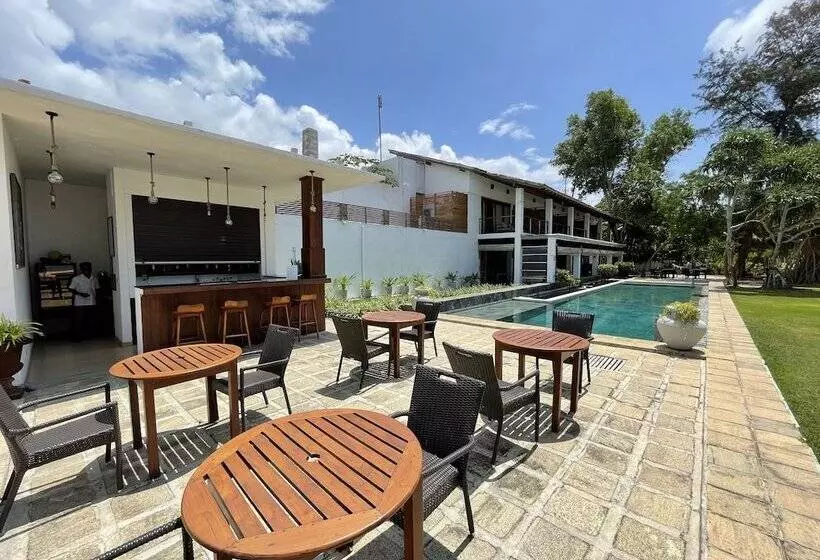 Lantern Boutique Hotel By Reveal