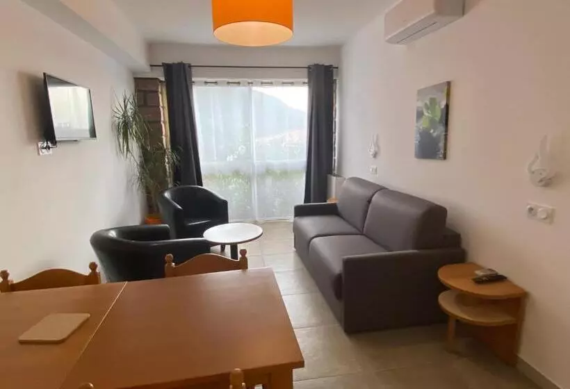 ホテル Le Porto Appart