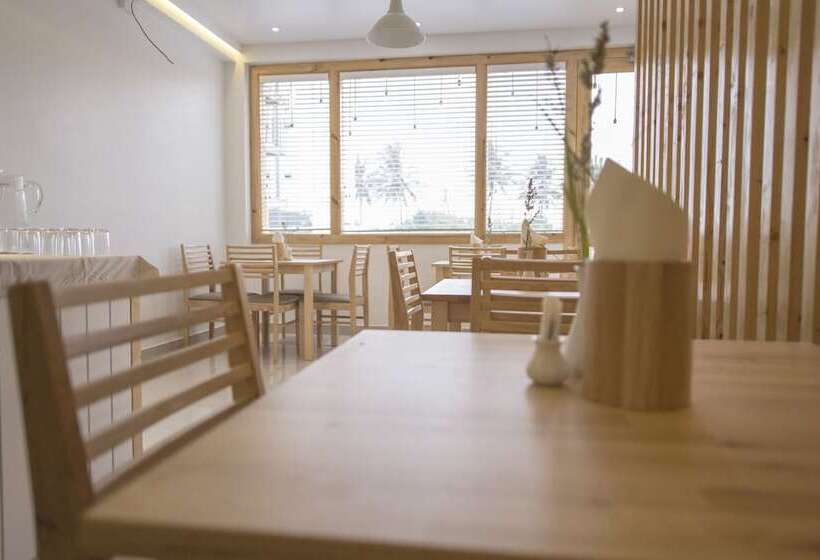 هتل Pine Lodge Maldives