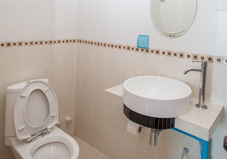 هتل Relax Beach Inn