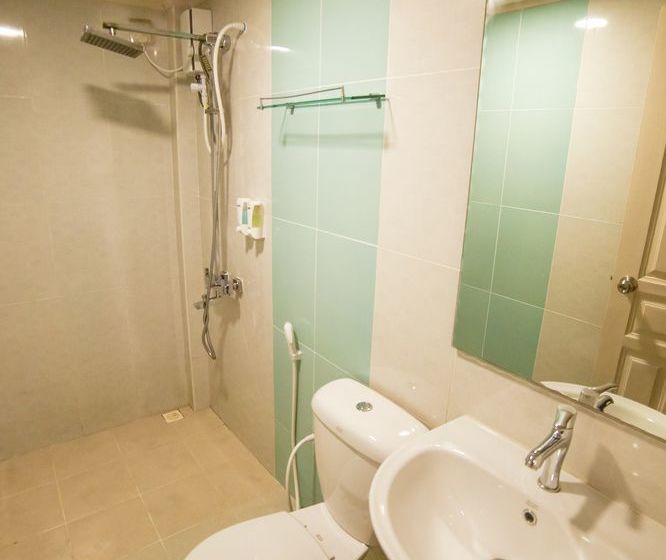 هتل Relax Beach Inn