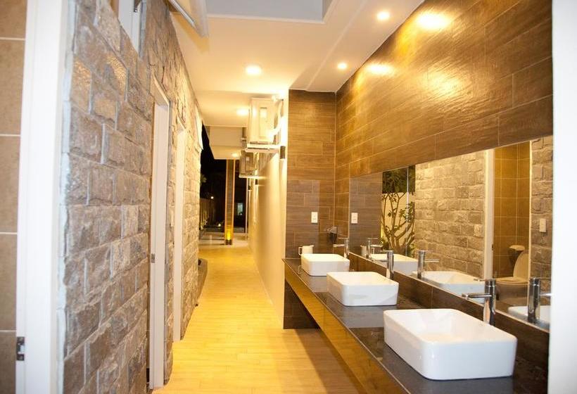 هتل Seaview Long Hai