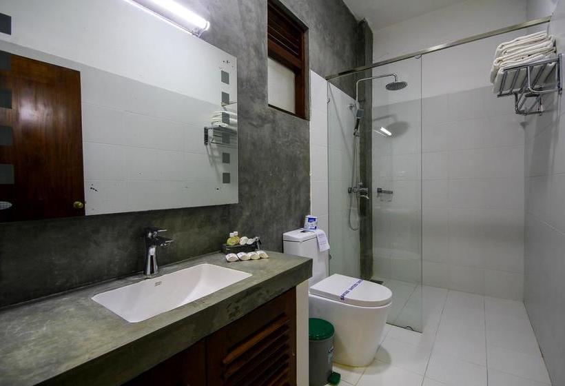 Отель Sevonra Garden