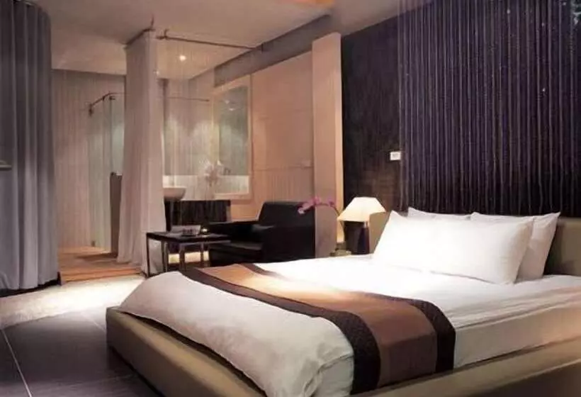 Otel The Solasresort Hot Spring