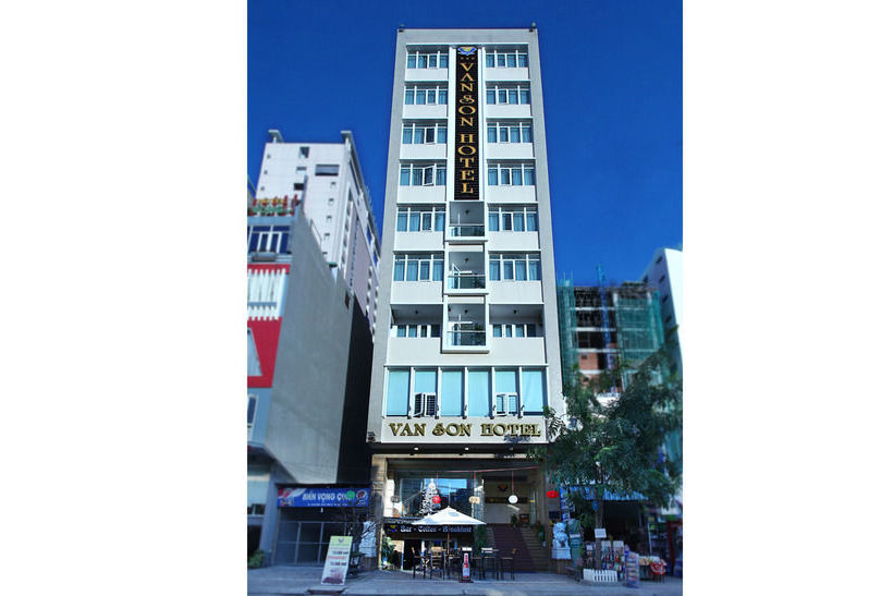 هتل Van Son
