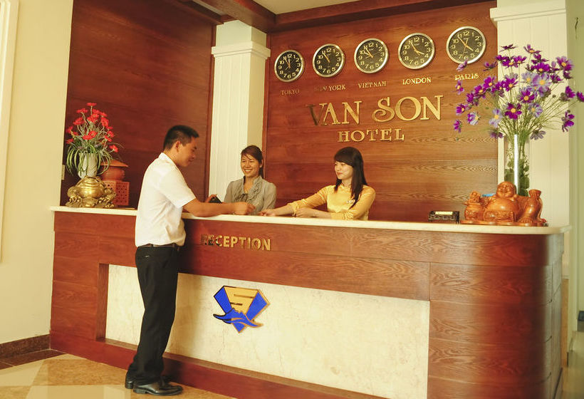 هتل Van Son