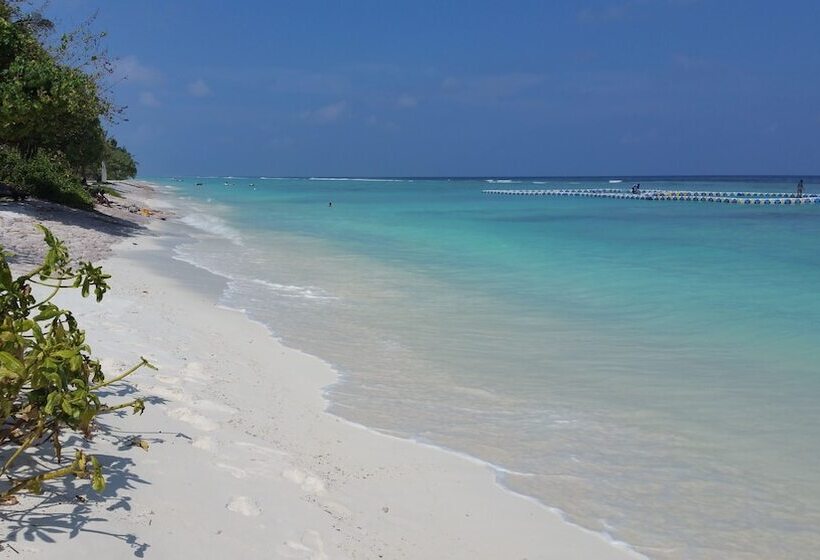 هتل Vista Beach Retreat