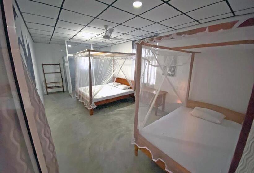 بنسيون Asanka Surf House & Resturant