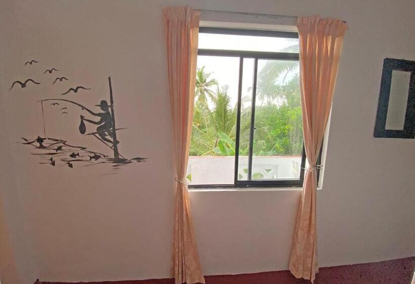 بنسيون Asanka Surf House & Resturant