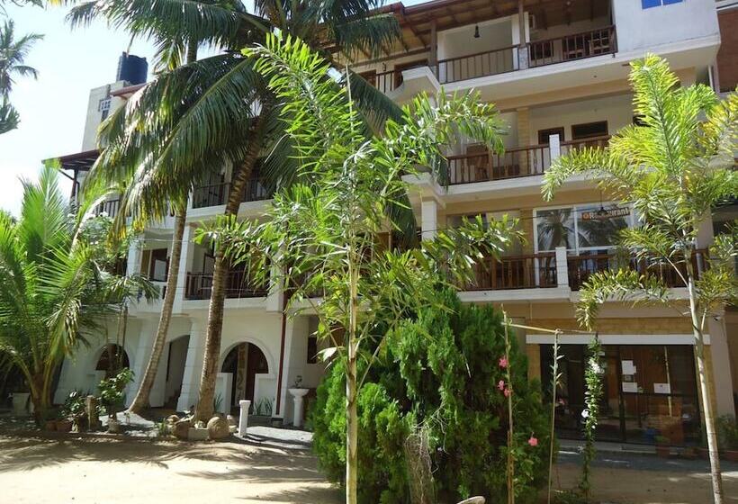 Pensió Sky Garden Mini