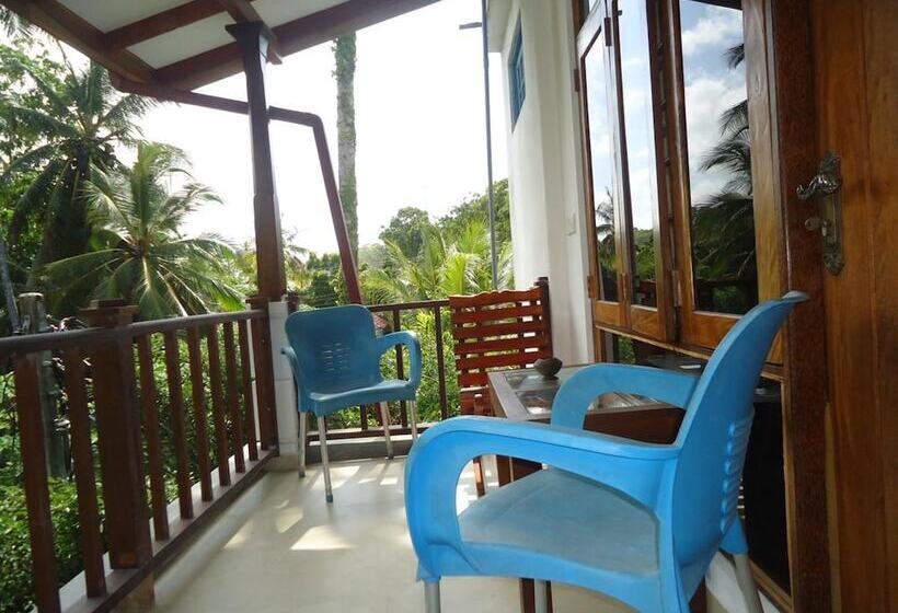 Pensió Sky Garden Mini