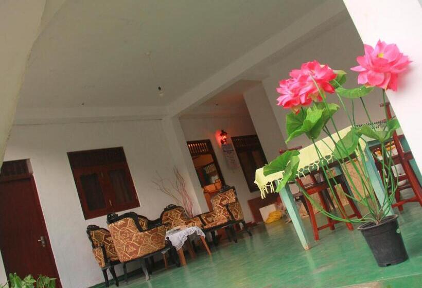 펜션 Sun Rest Mirissa