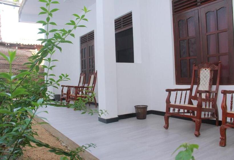 펜션 Sun Rest Mirissa